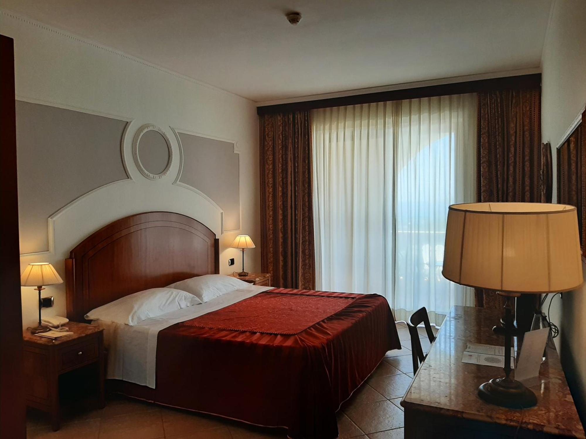 Parco Dei Principi Hotel Roccella Ionica Exteriér fotografie